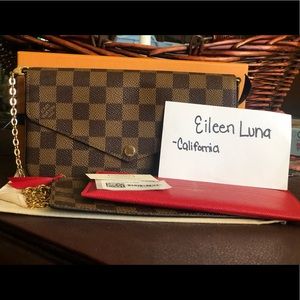 *SOLD ON OTHER SITE* BNWT FÉLICIE POCHETTE